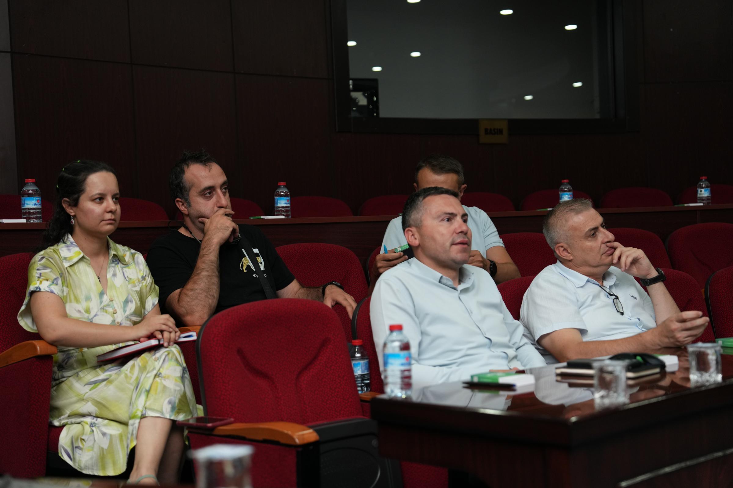 GÖLBAŞI BELEDİYESİ'NDEN PERSONELE VEKTÖRLE MÜCADELE SEMİNERİ