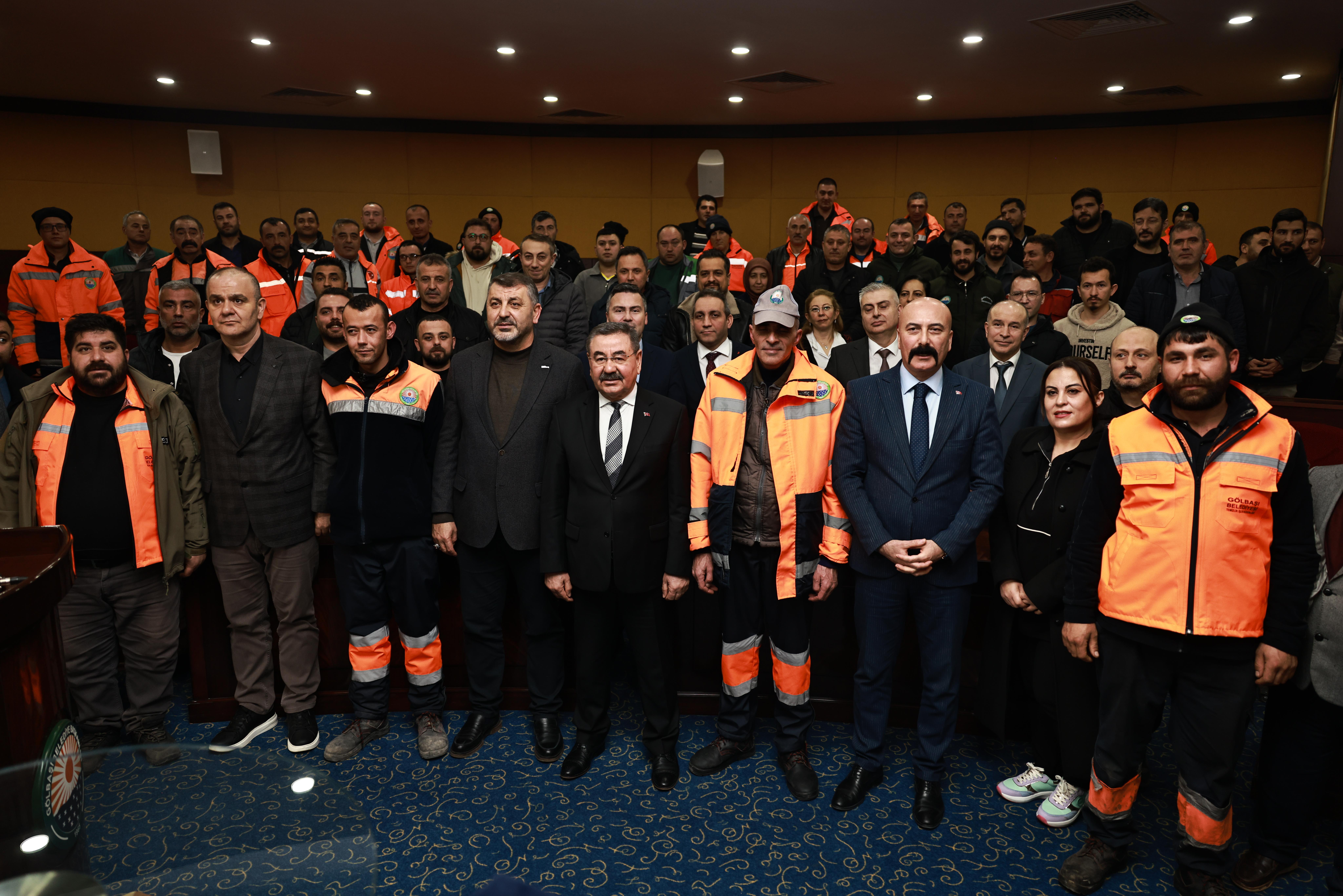 GÖLBAŞI BELEDİYESİ’NDE TOPLU İŞ SÖZLEŞMESİ İMZALANDI